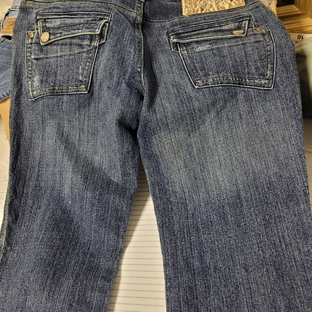 Mossimo - Picture 6 of 6